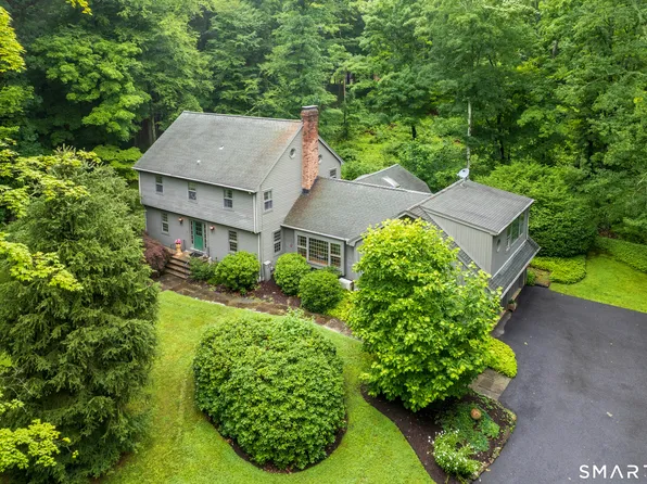 (undisclosed Address), Redding, CT 06896