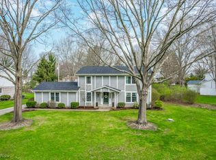 1339 Stonington Rd NW, North Canton, OH 44720