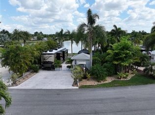 5641 Cypresswoods Resort Dr, Fort Myers, FL 33905
