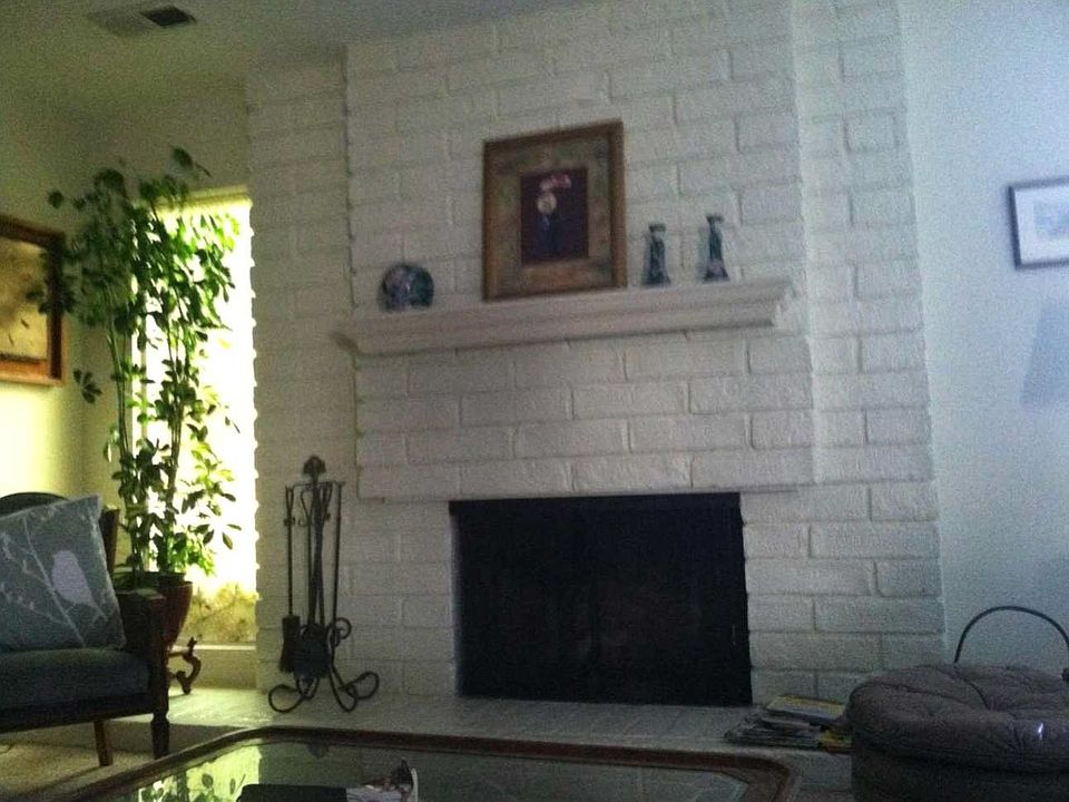 1st image of 2738 Surfrider Ave