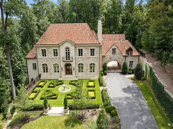4975 Rebel Trl, Atlanta, GA 30327