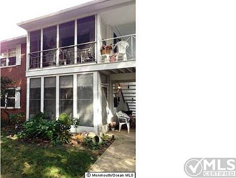 1st image of 42 E Cambridge Ct