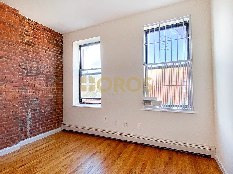 200 E 7th St #6A — Photo 1
