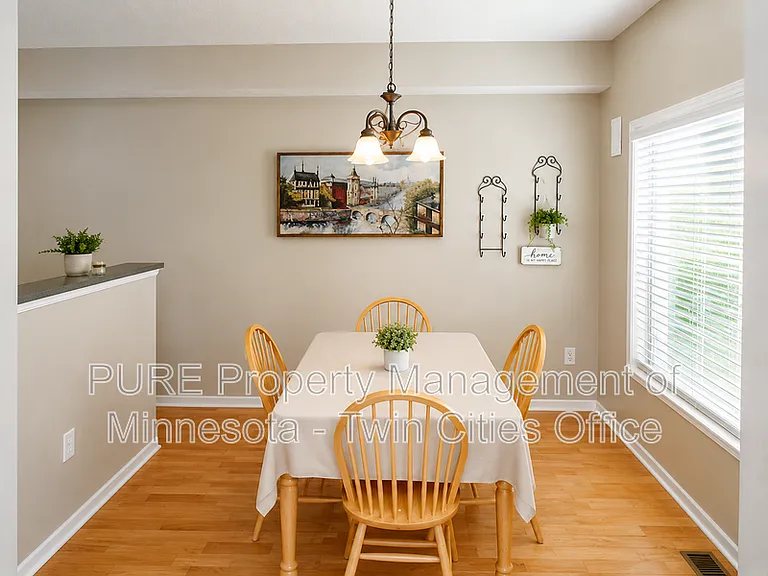 1201 Timber Way — Photo 4