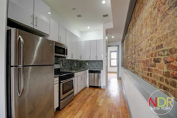 Rented by Next Door Realty NYC | media 10