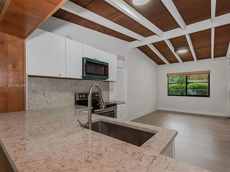12725 SW 80th Ave — Photo 15