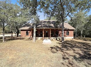 486 Westwood Rd, Lockhart, TX 78644