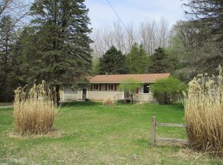 6878 W Victory Dr, Ludington, MI 49431