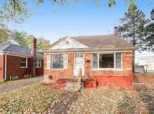 22585 Marine Ave, Eastpointe, MI