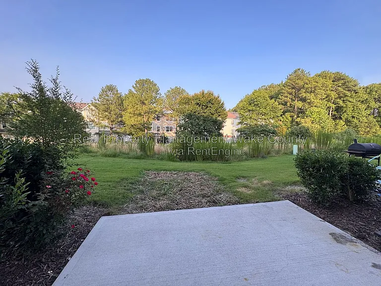 8604 Red Canyon Way — Photo 25