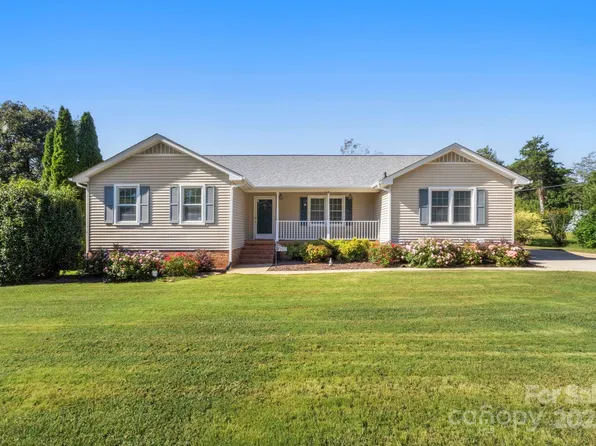528 Darwin St, Rock Hill, SC 29732