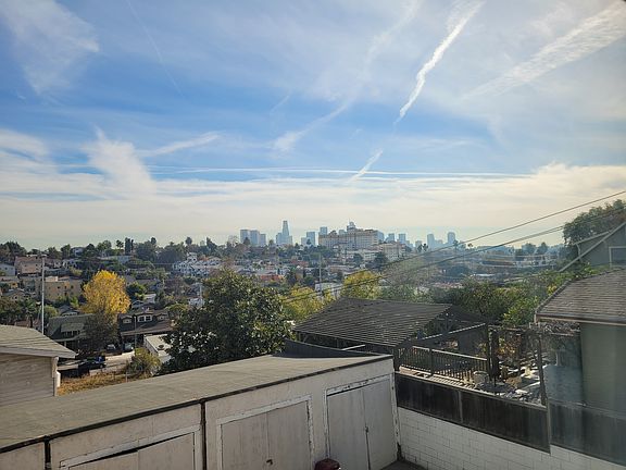 2nd image of 836 N Lafayette Park Pl #3