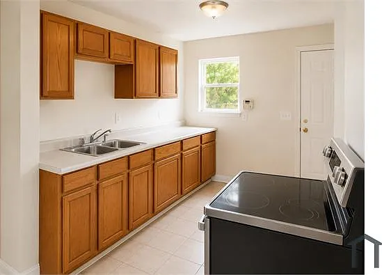3 bed, 1408 sqft, $1,550 — Photo 2