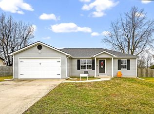 114 E South Street, Seymour, MO 65746