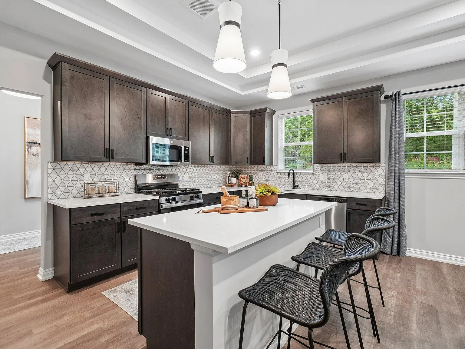 2 bed, 2.0 bath, 1500 sqft, $3,050 — Photo 4
