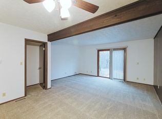 4645 Tipperary Trl, Lincoln, NE 68512