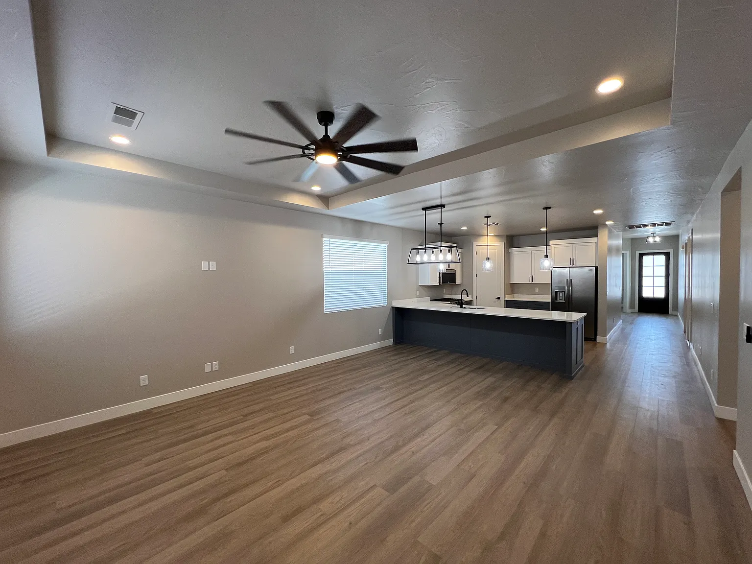 Move-In Ready 3 Bed Home with Modern Touches Throughout — Photo 2