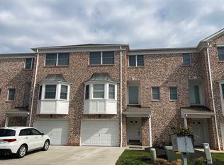 14 Hidden Pond Ct, Raritan, NJ 08869