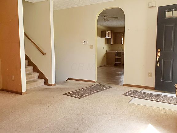 3rd image of 2492 Niantic Dr