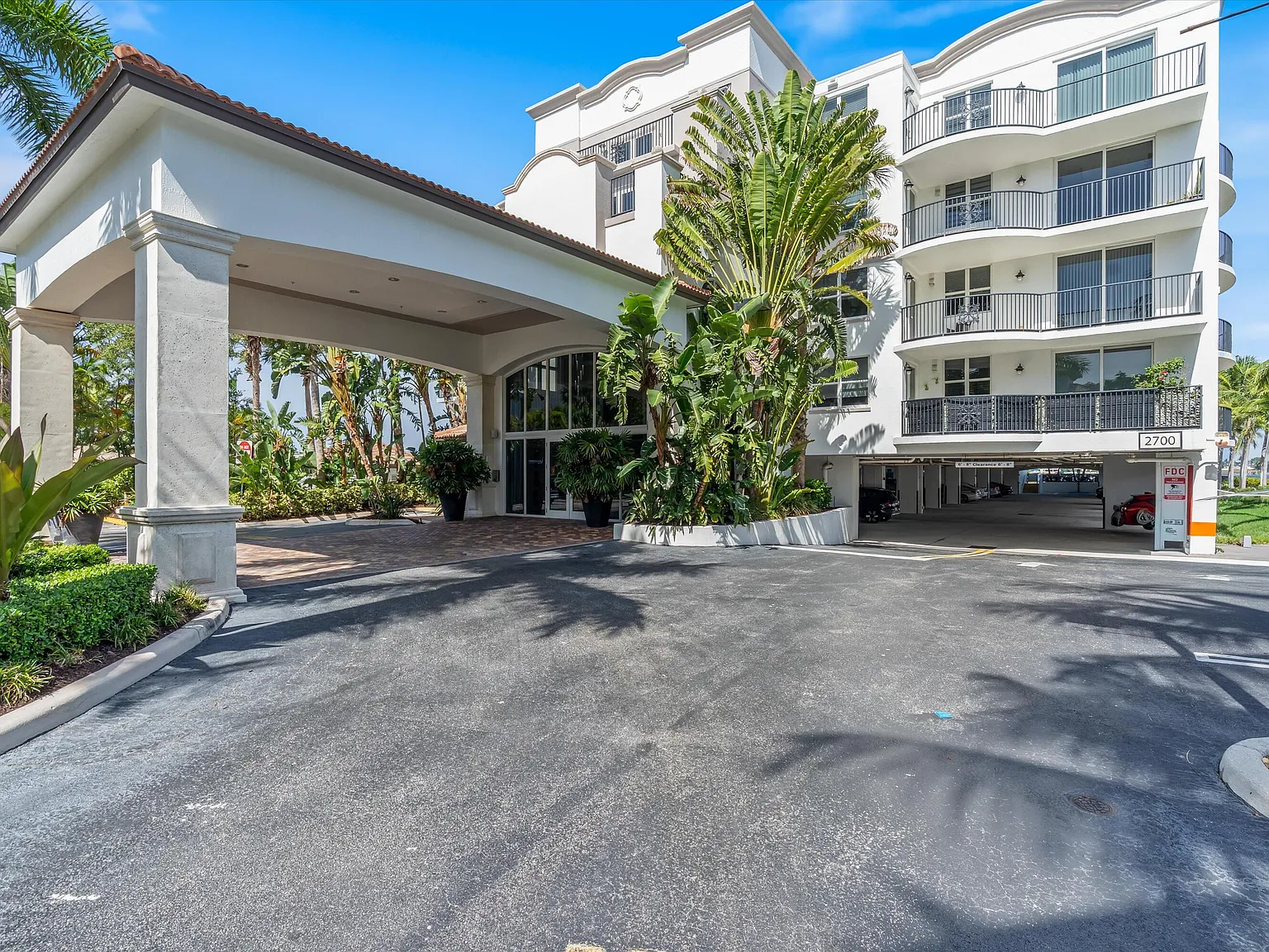 Peninsula on the Intracoastal — Photo 3