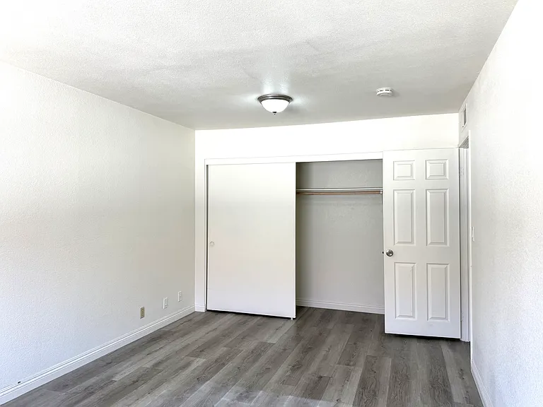 320 S Ynez Ave #D — Photo 21