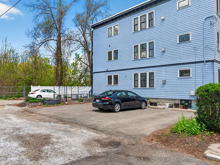 319 Forest Hills St #2 — Photo 31