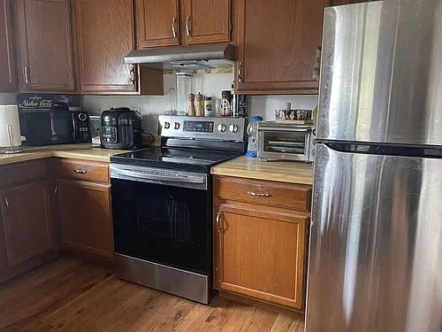 1000 Terrace Dr Photo 1