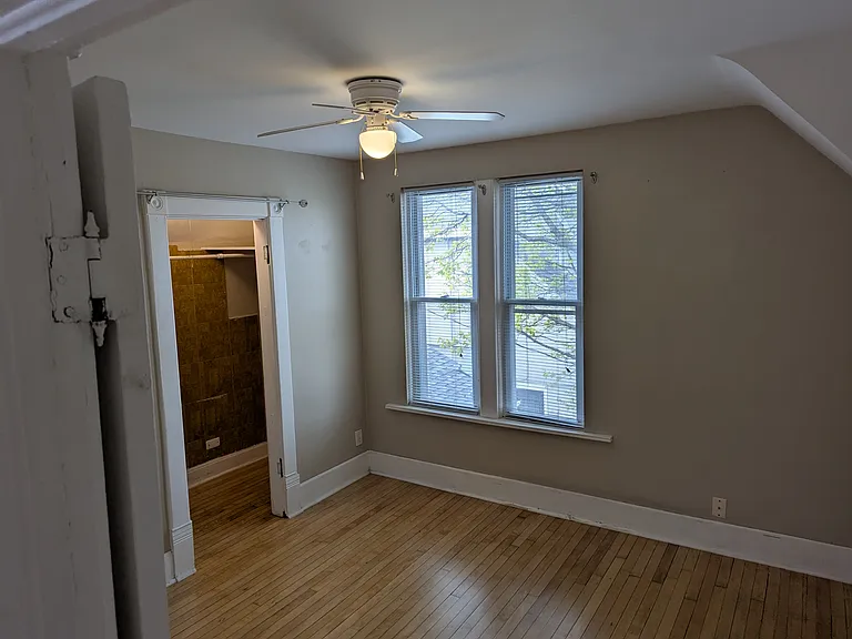 S Logan Ave — Photo 21