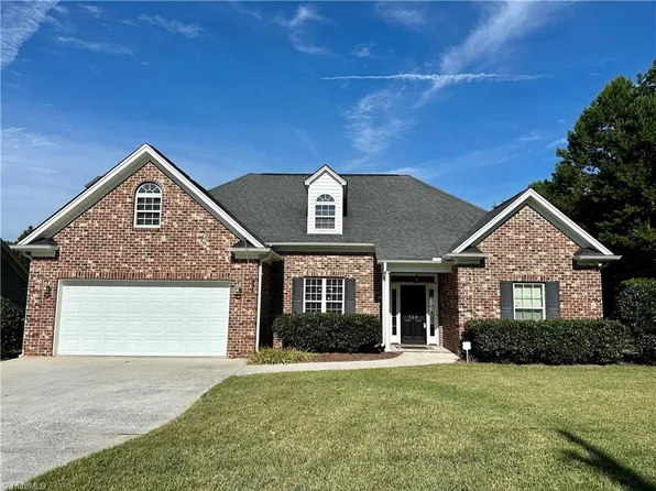 760 McGregor Rd, Winston Salem, NC 27103