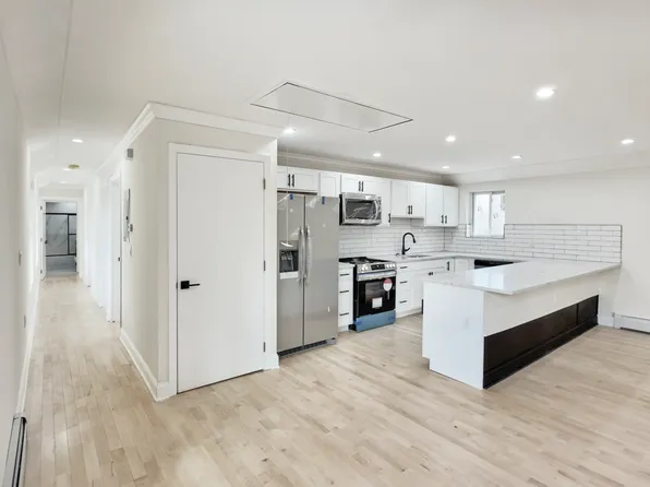 903 East 93rd Street image 32 of 50