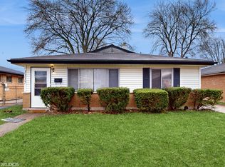 1317 Mackinaw Ave, Calumet City, IL 60409