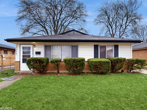 1317 Mackinaw Ave, Calumet City, IL 60409
