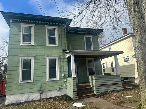 5 Sheridan St Photo 1