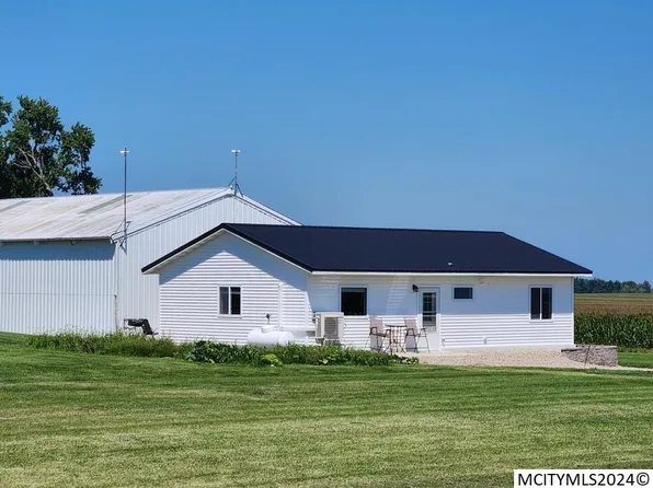 2510 S 32nd St, Clear Lake, IA 50428