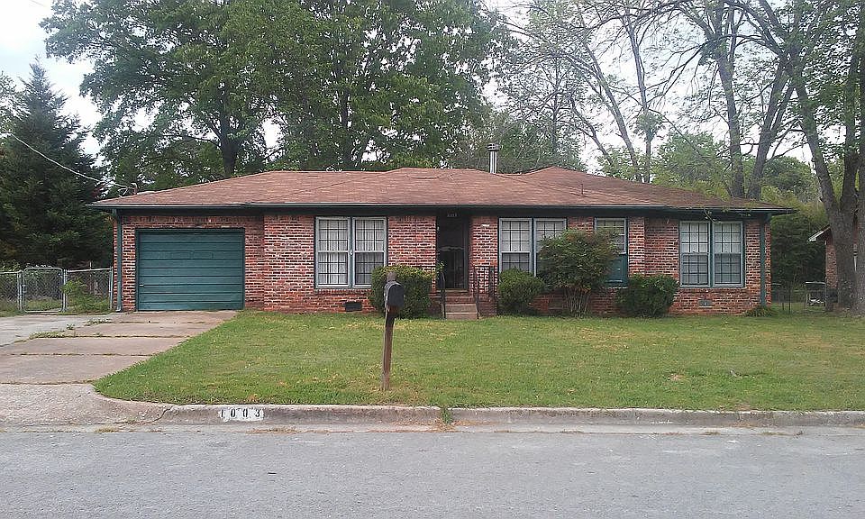 1st image of 1003 Starr Ave SE