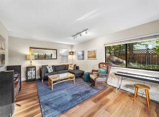 2935 Spruce St #101, Vancouver, BC