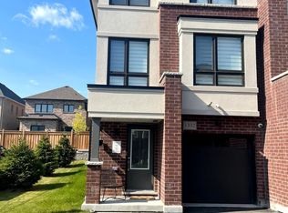 1332 Bradenton Path, Oshawa, ON L1K 1A9