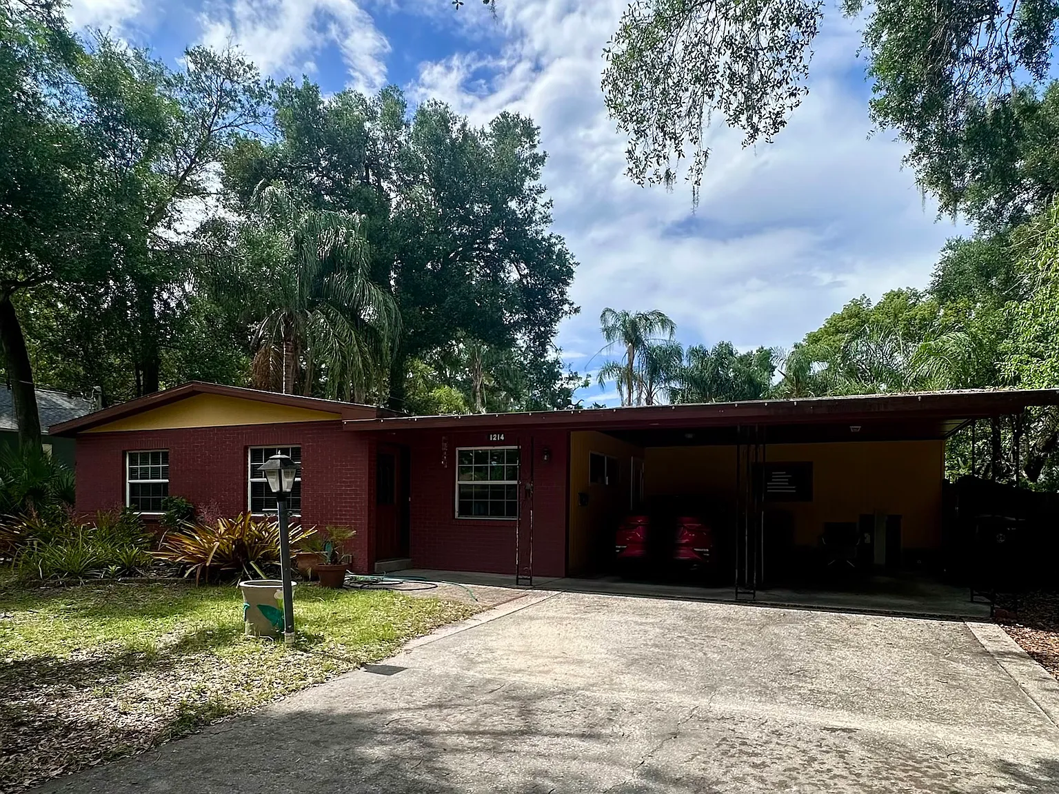 1214 E Idlewild Ave — Photo 4