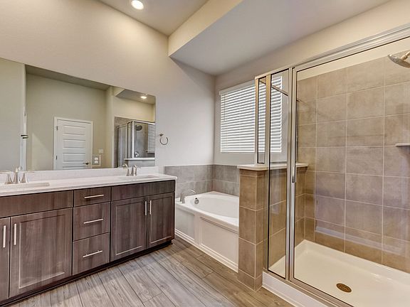 The Plymouth 525 Floorplan