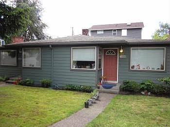 2nd image of 12331 14th Ave NE