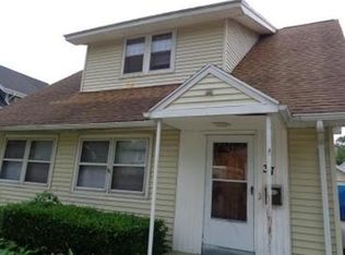 37 Garden St, West Springfield, MA 01089