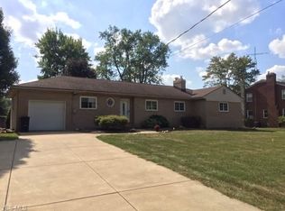 1712 44th St NW, Canton, OH 44709