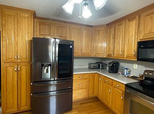 4285 Jacksonville St, Heflin, AL 36264