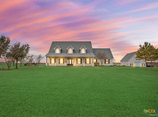 8600 Five Wells Rd, Rogers, TX 76569