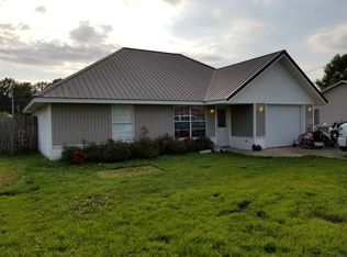 318 Camie Dr, Walnut Ridge, AR 72476