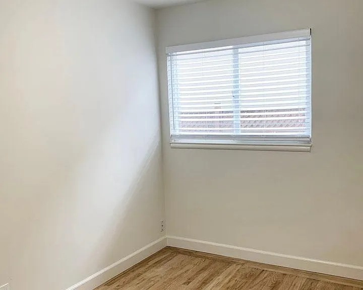 2412 Palmetto Ave #1 — Photo 13