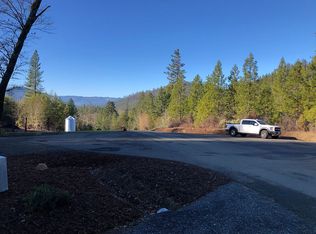 182 Becky Springs Dr, Grants Pass, OR 97527