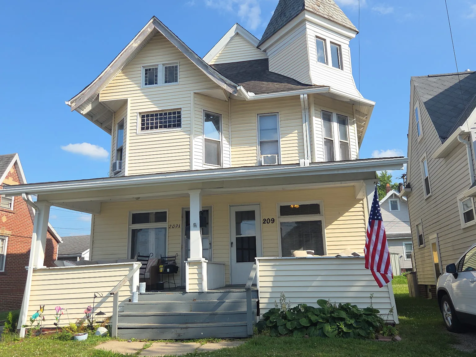2 bed, 1200 sqft, $900 — Photo 1