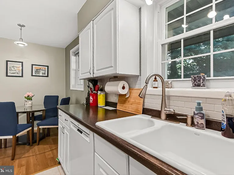 2711 S Walter Reed Dr #A — Photo 17
