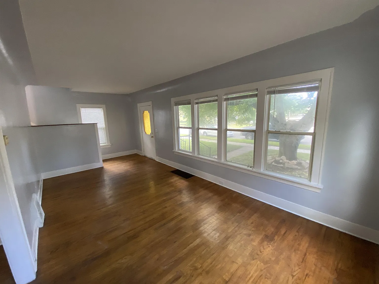 1050 Neland Ave SE - 1 — Photo 2